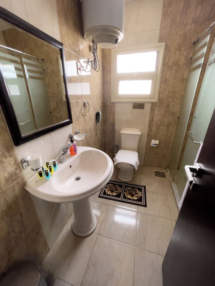 Best View Pyramids Hotel Deluxe Double or Twin Room 63