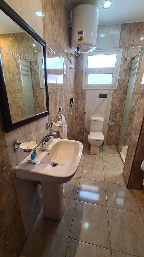 Best View Pyramids Hotel Deluxe Double or Twin Room 56