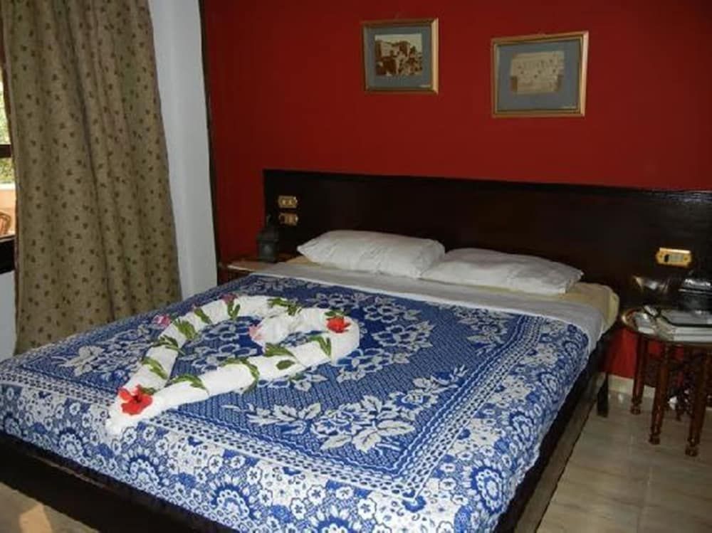 El Nakhil Hotel Deluxe Double or Twin Room, 1 Bedroom 3