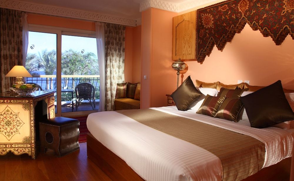 Superior Room, 3 Twin Beds, Sea View (Alexandria Villa)