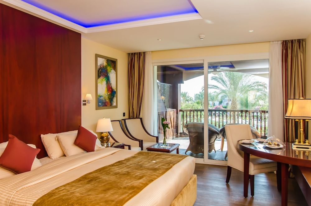 Royal Savoy Sharm El Sheikh Superior Room, 1 King Bed, Pool View (Royal Savoy King (Adults Only)) 2