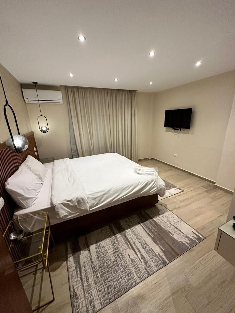 Nakhil Residence Elite Suite