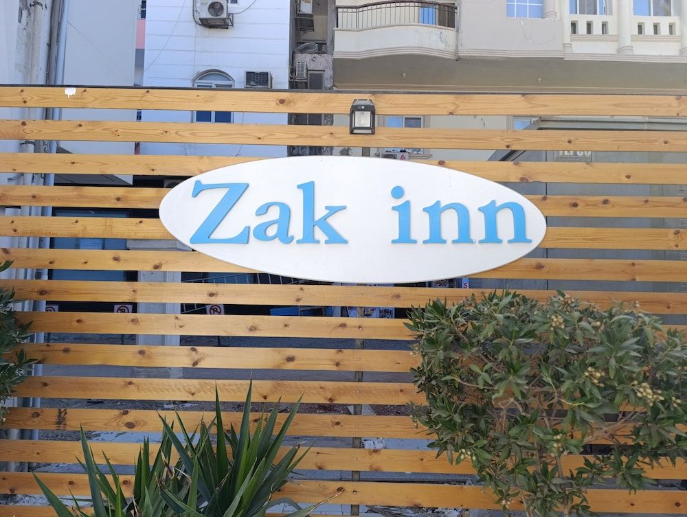 Zak Inn