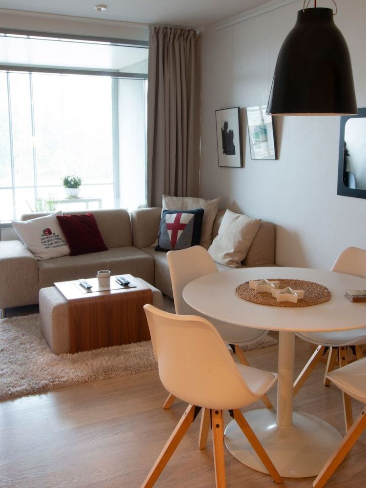 Kultaranta Resort Suite 4