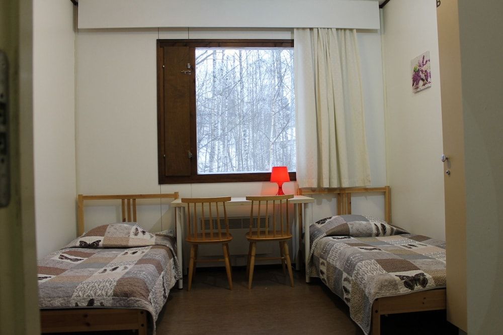 Economy Twin Room, Shared Bathroom