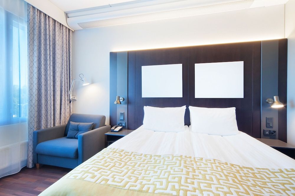 Standard Room, 1 Queen Bed with Sofa bed