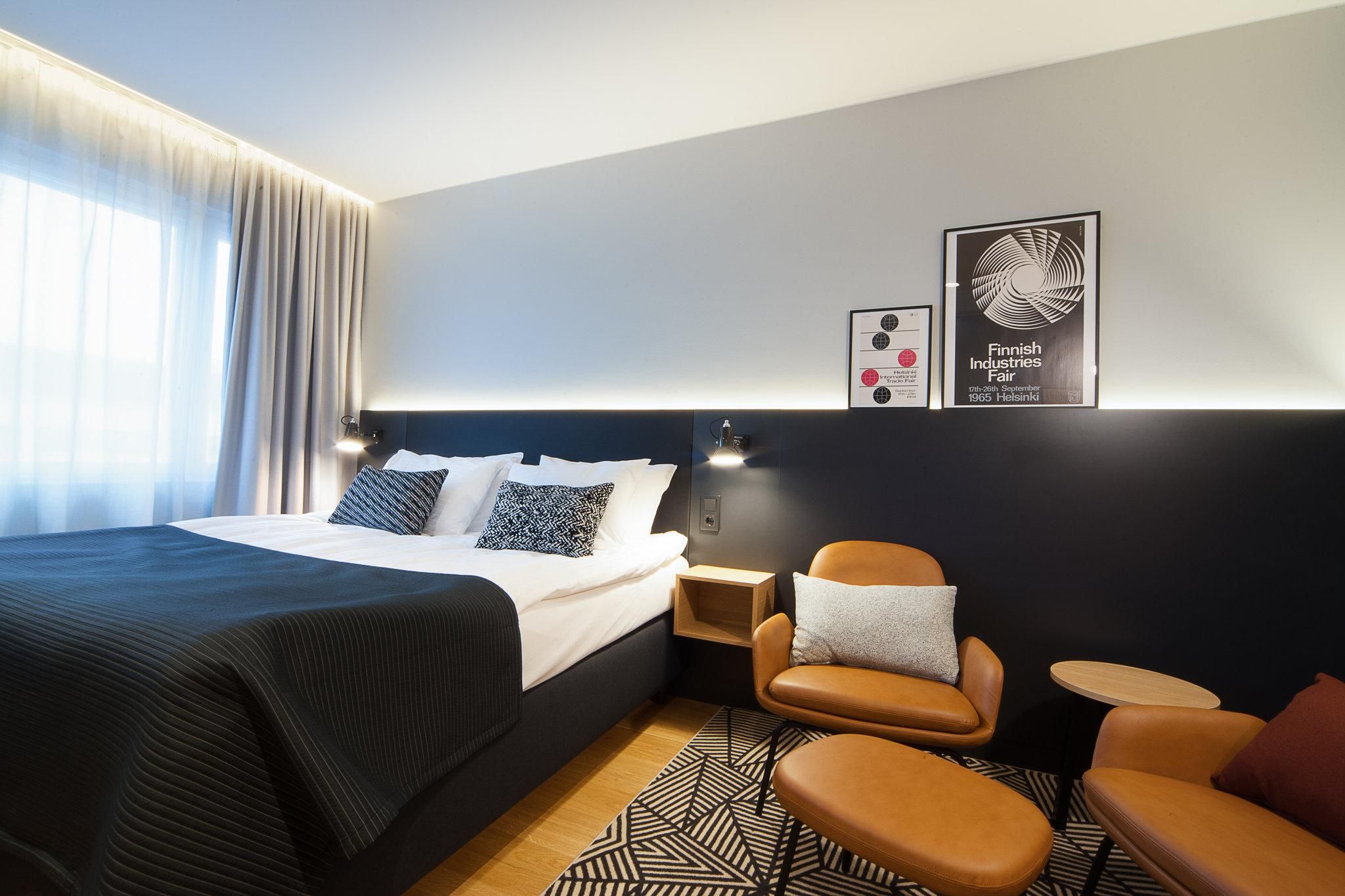 1 King Bed Standard Top Floor
