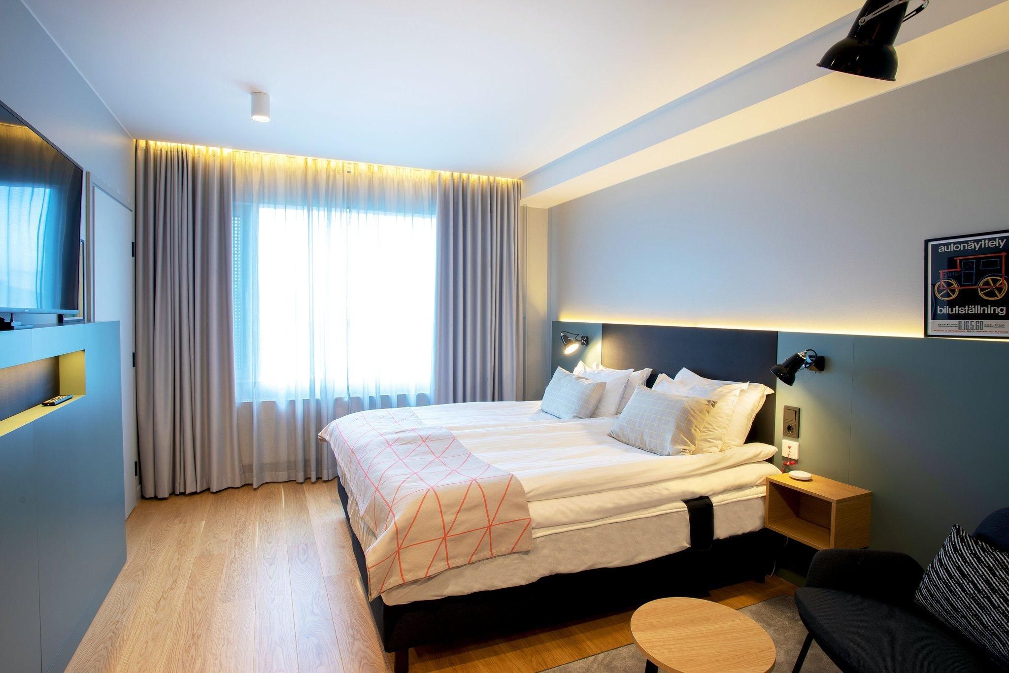 2 Single Beds Standard Accessible