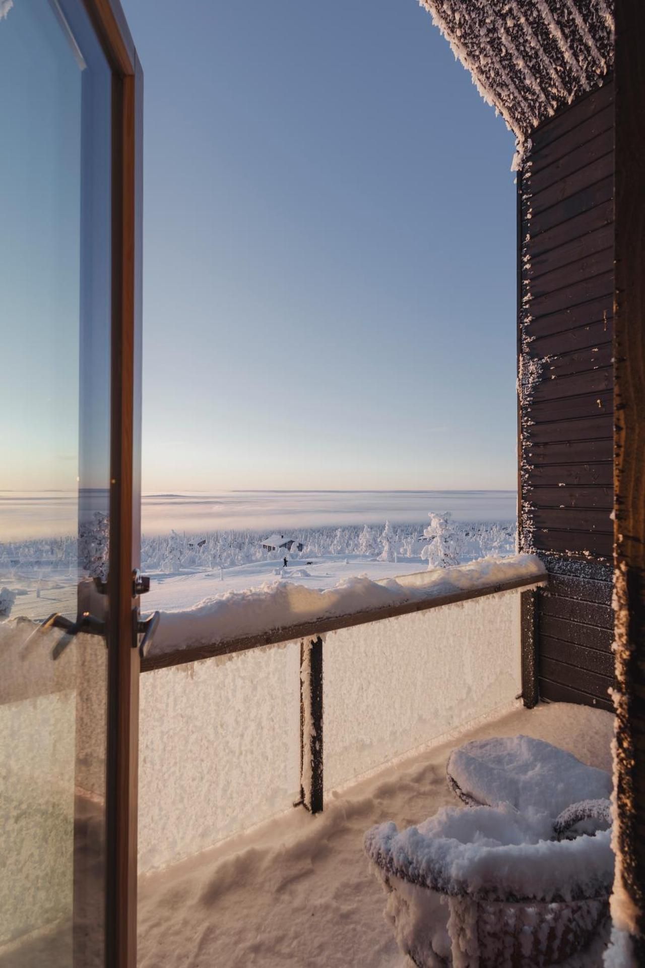 Star Arctic Hotel Suite with View and Sauna 2