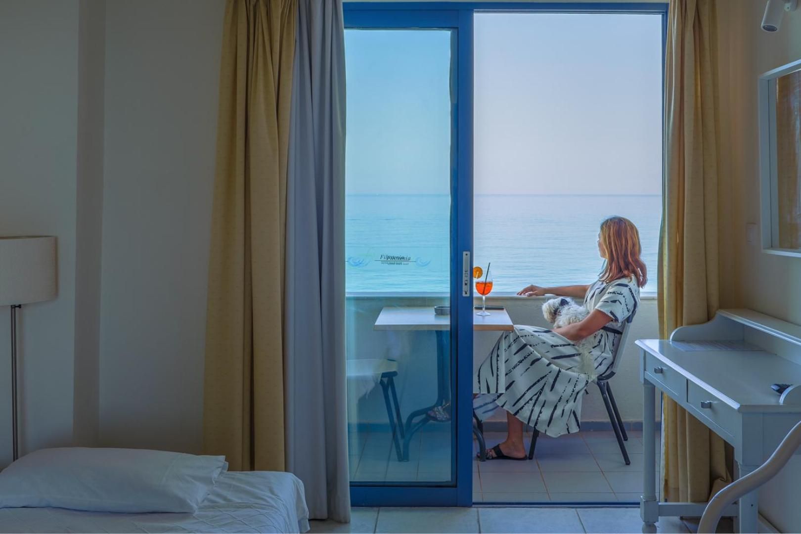 Suite - Split Level with Sea View