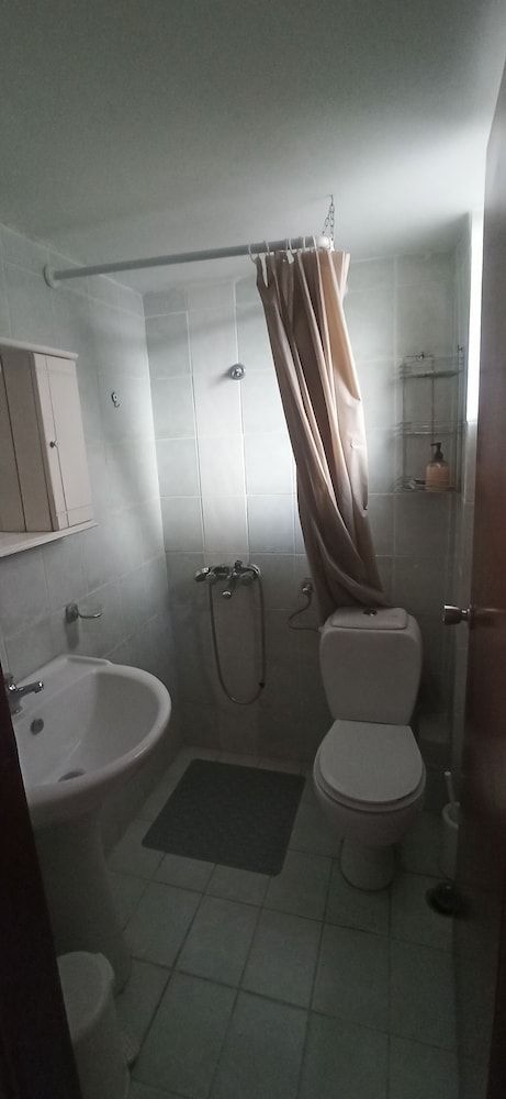 Windy Place Comfort Triple Room 6