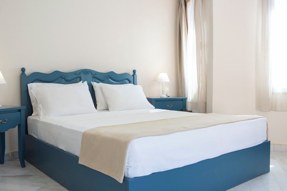 Classic Double Room Side Sea View