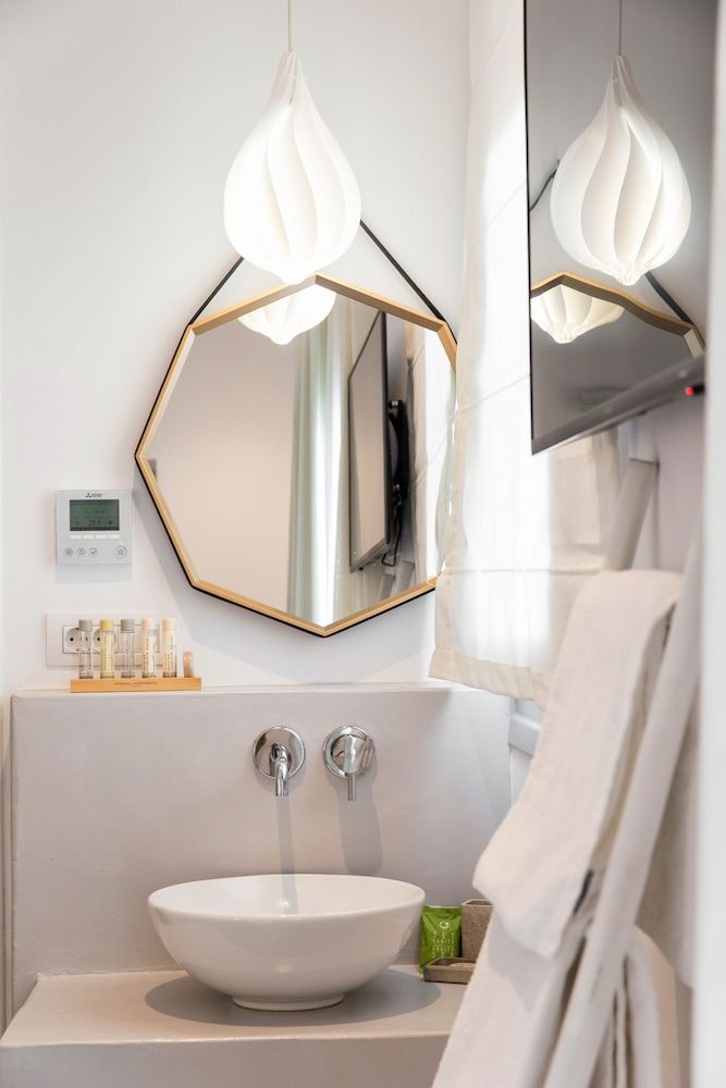 Osom Resort Standard Room, Sea View 9