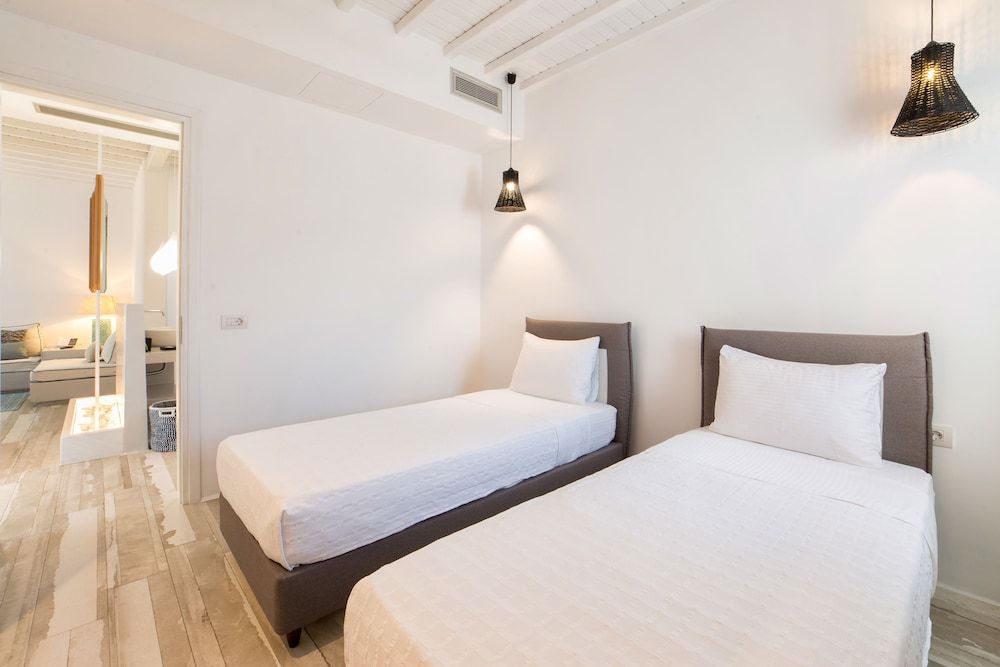 undefined Osom Resort 10