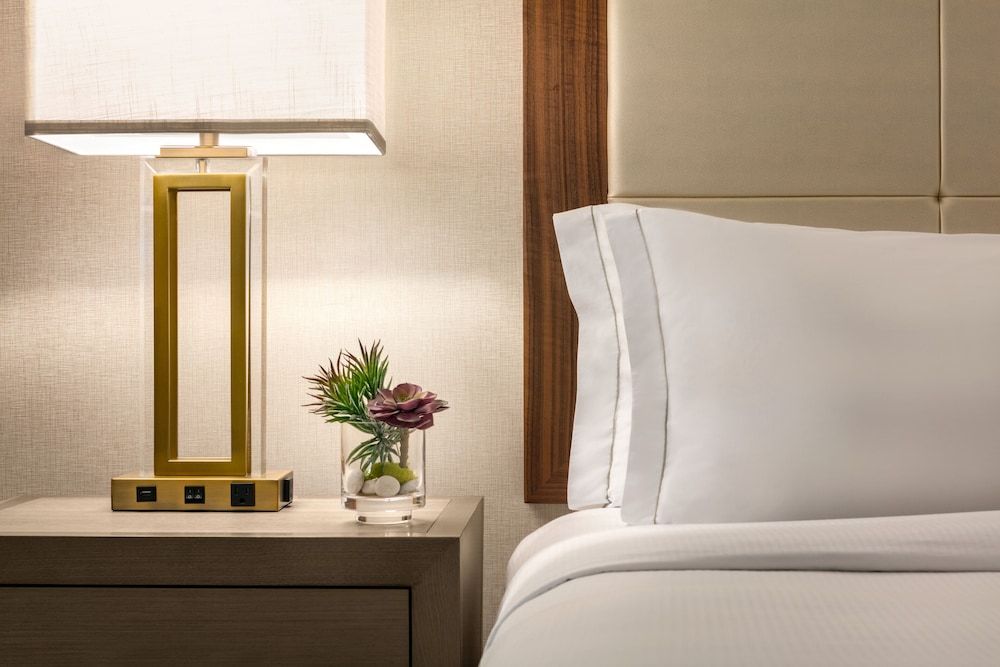 undefined Hilton Ocean City Oceanfront Suites 5