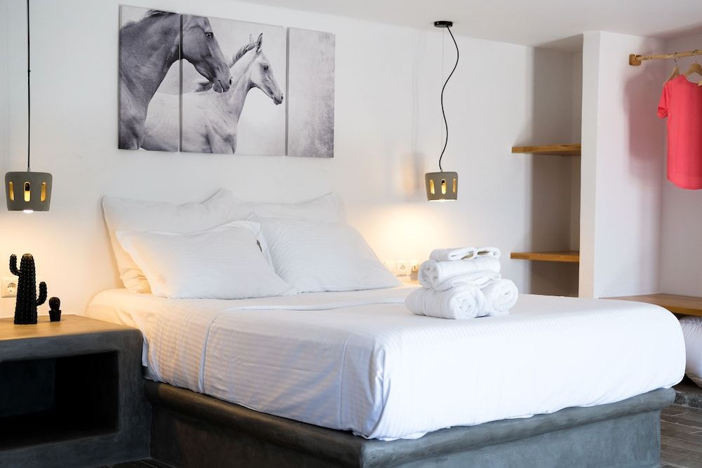 undefined Aletro Cottage Houses 4