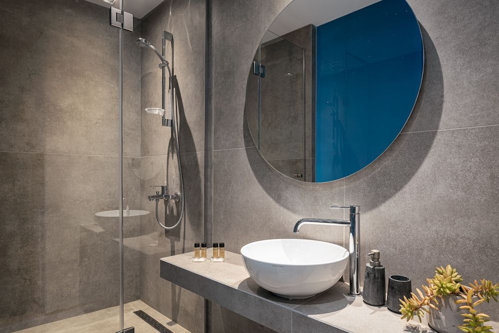 Urban Stripes Athens The Loft 10