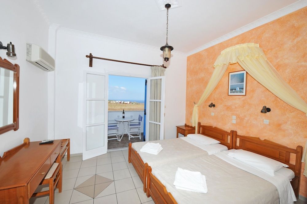 undefined Hotel Olympia 8