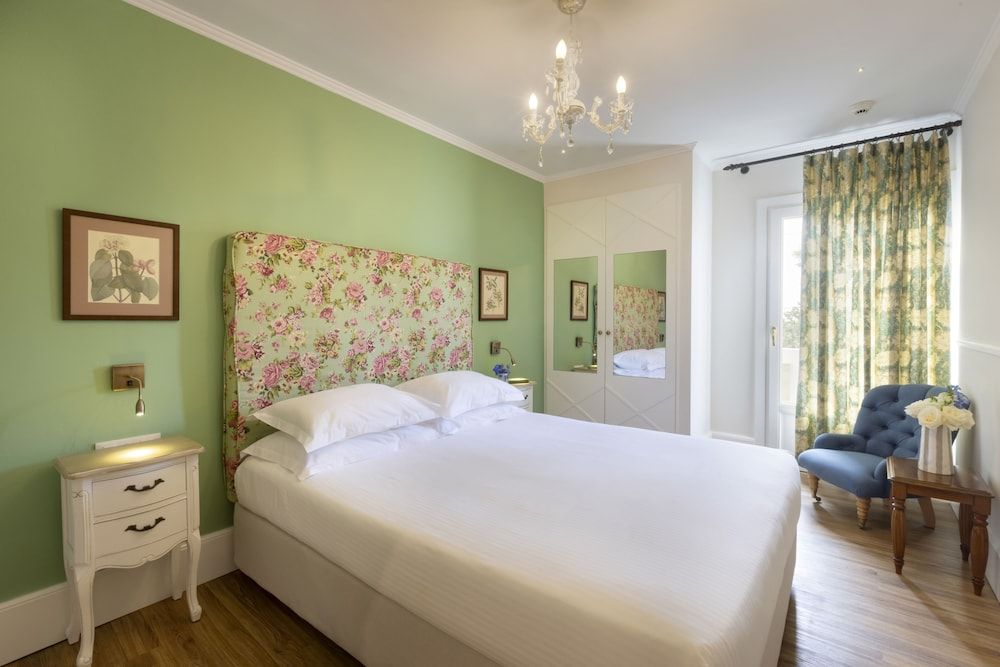 undefined Kouneni Apartments 2