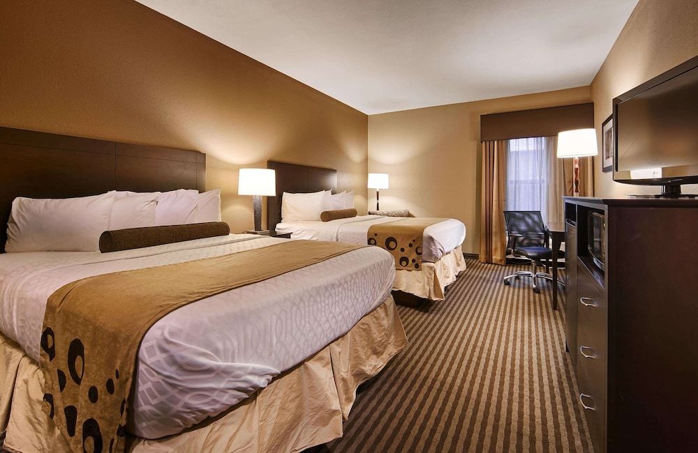 Best Western Plus Mishawaka Inn Standard Room, 2 Queen Beds, Accessible, Non Smoking 2