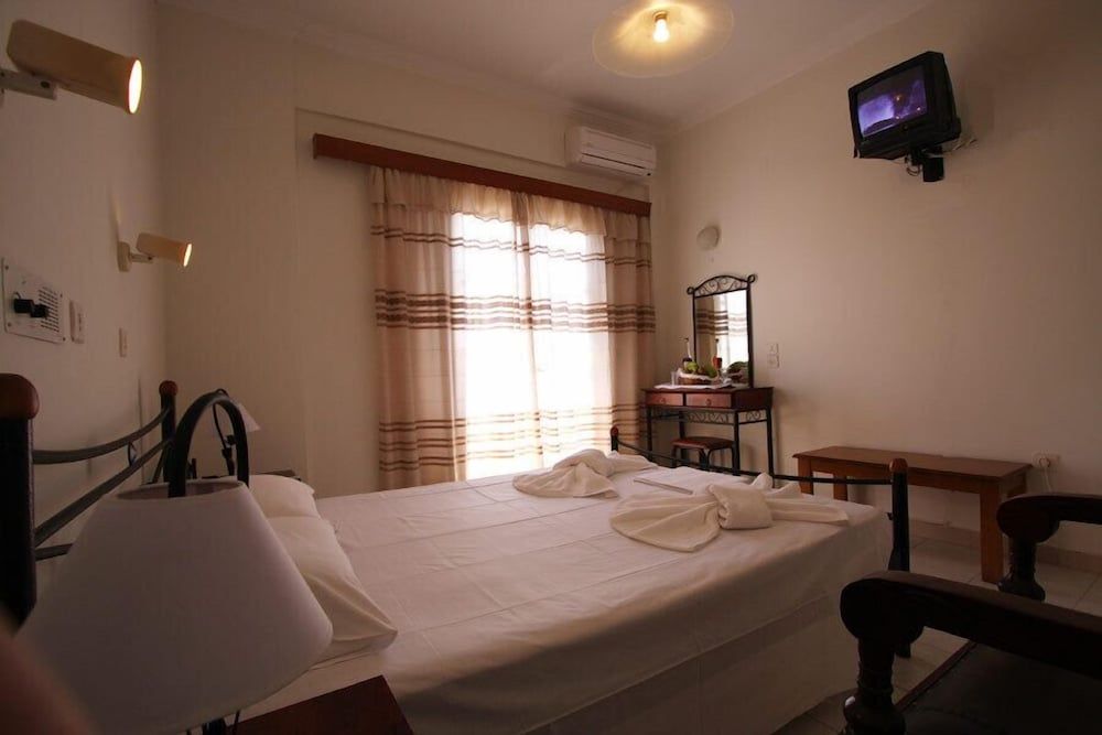 Petra Nera Double Room 3