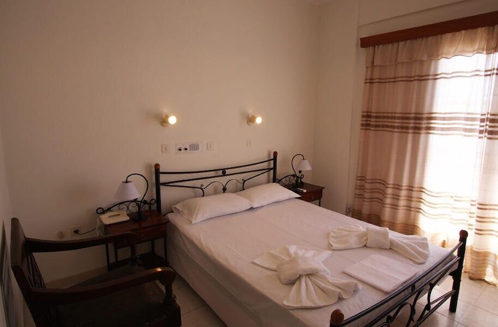 Petra Nera Double Room 5
