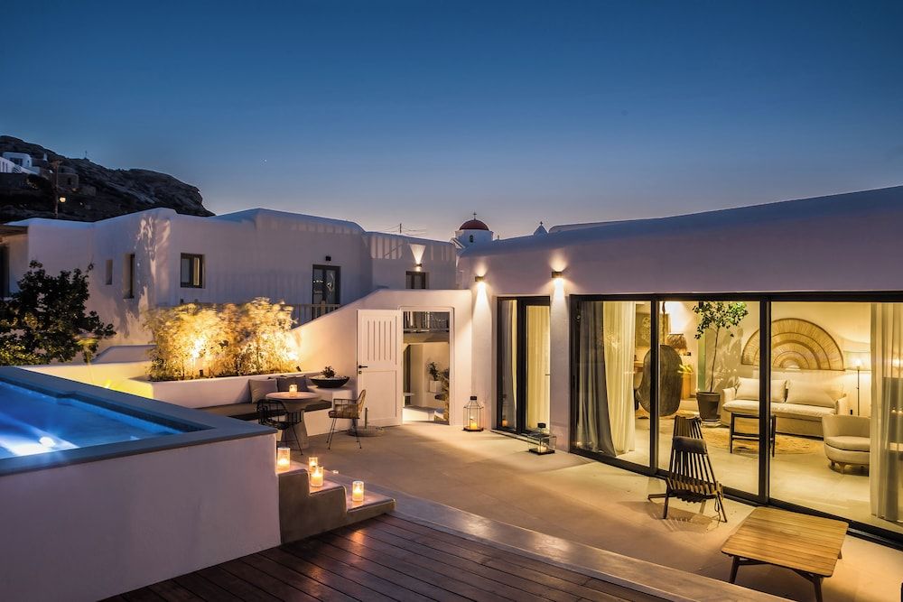 undefined LYO Boutique Hotel 10