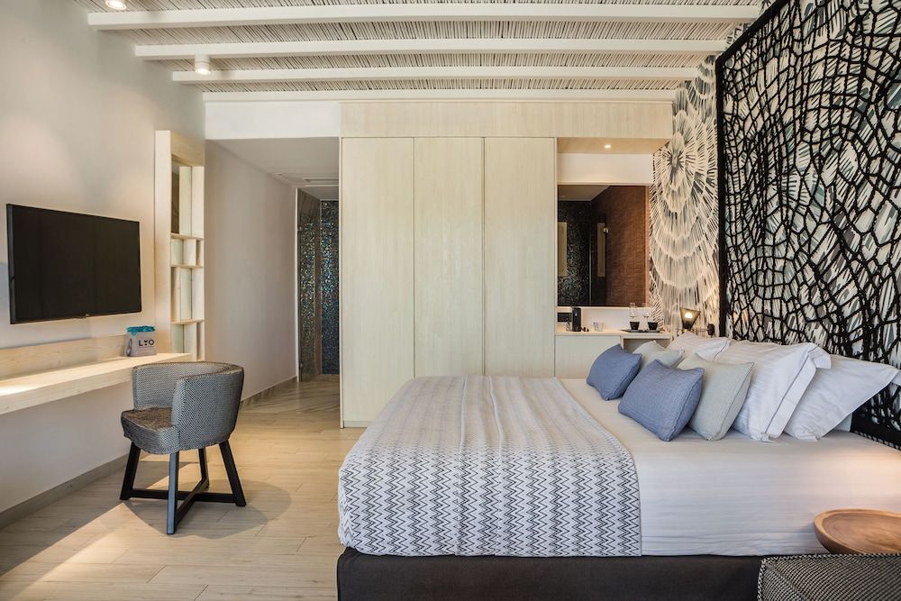 Panorama Sea View Suite