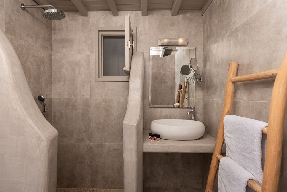 Suite, Hot Tub, Sea View (King)
