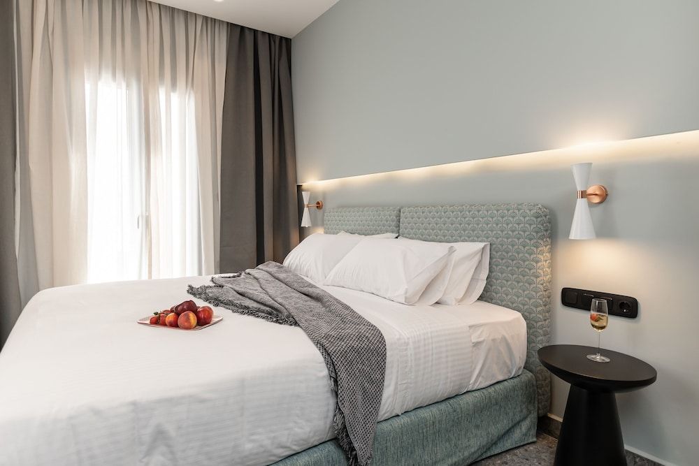 Deluxe double or Twin room with balcony