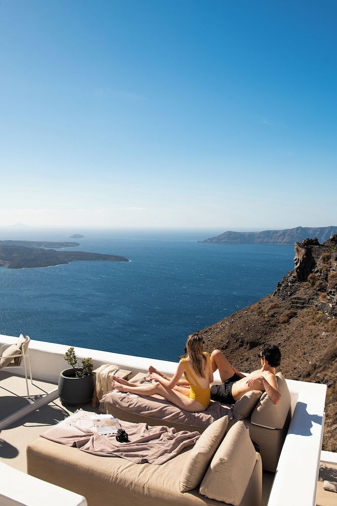 Iconic Santorini by Sandglass Classic Cave Room Sea View 4