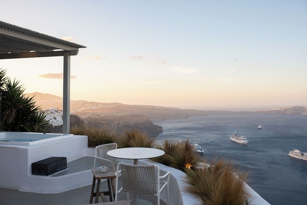 Iconic Santorini by Sandglass Classic Cave Room Sea View 3