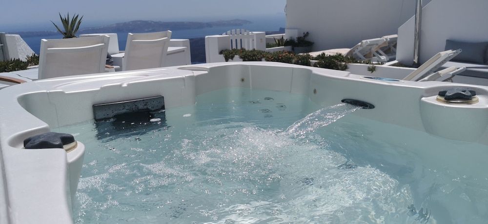 undefined Zenith Blue Traditional Houses 7