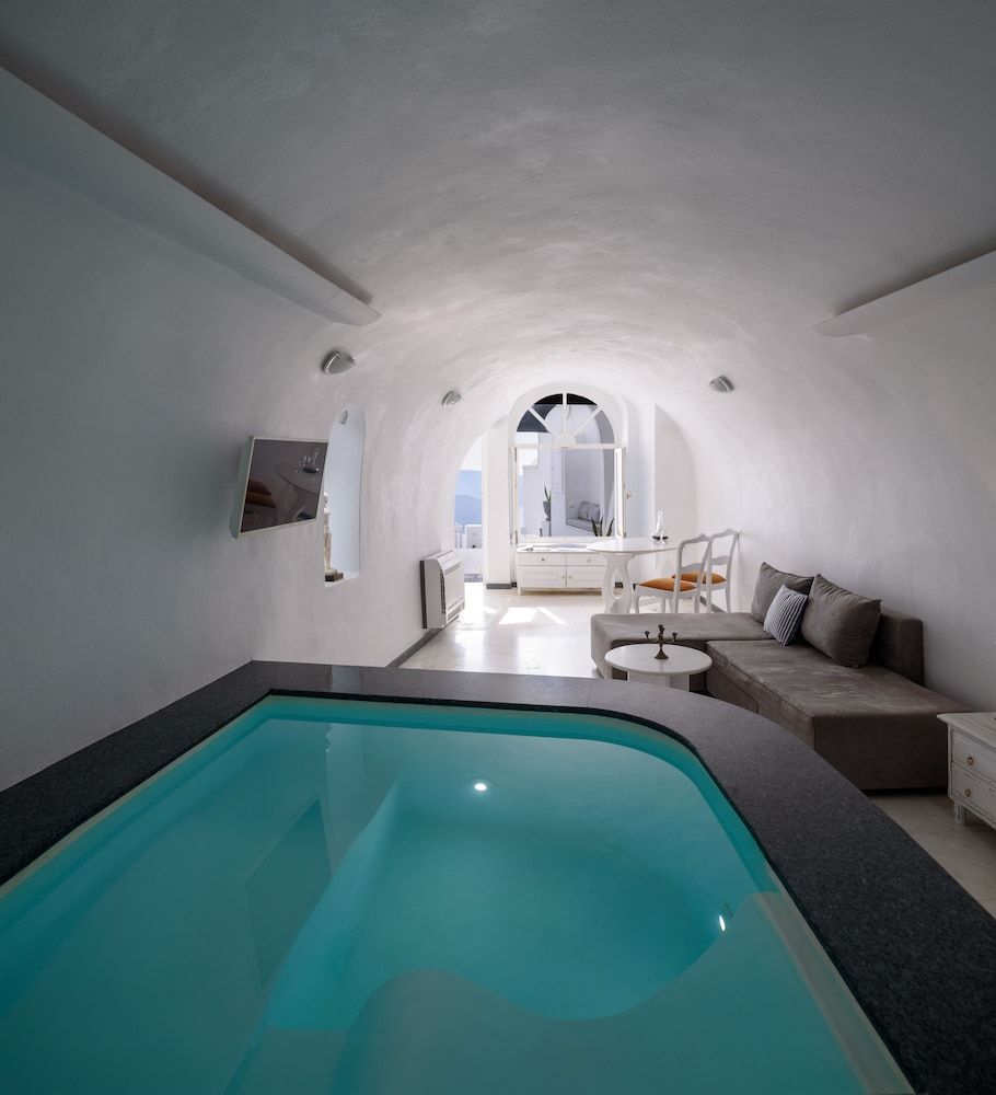 undefined Zenith Blue Traditional Houses 5