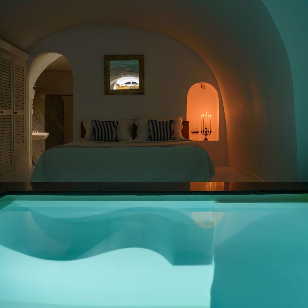 undefined Zenith Blue Traditional Houses 6