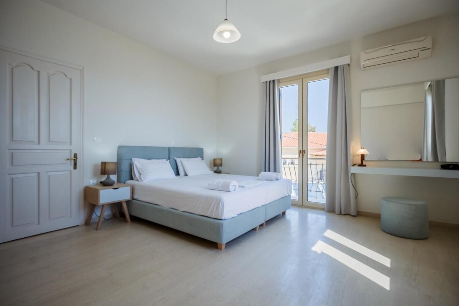 Family Apartment with Sea View