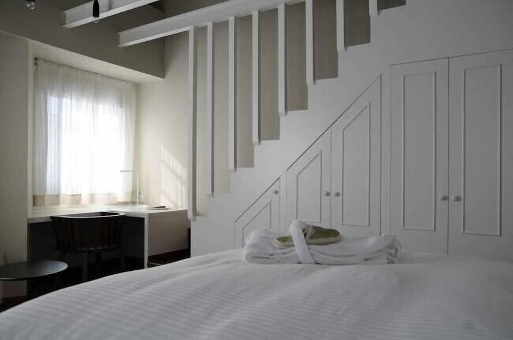 Hotel Metropolis Quadruple Room (Maisonette) 3