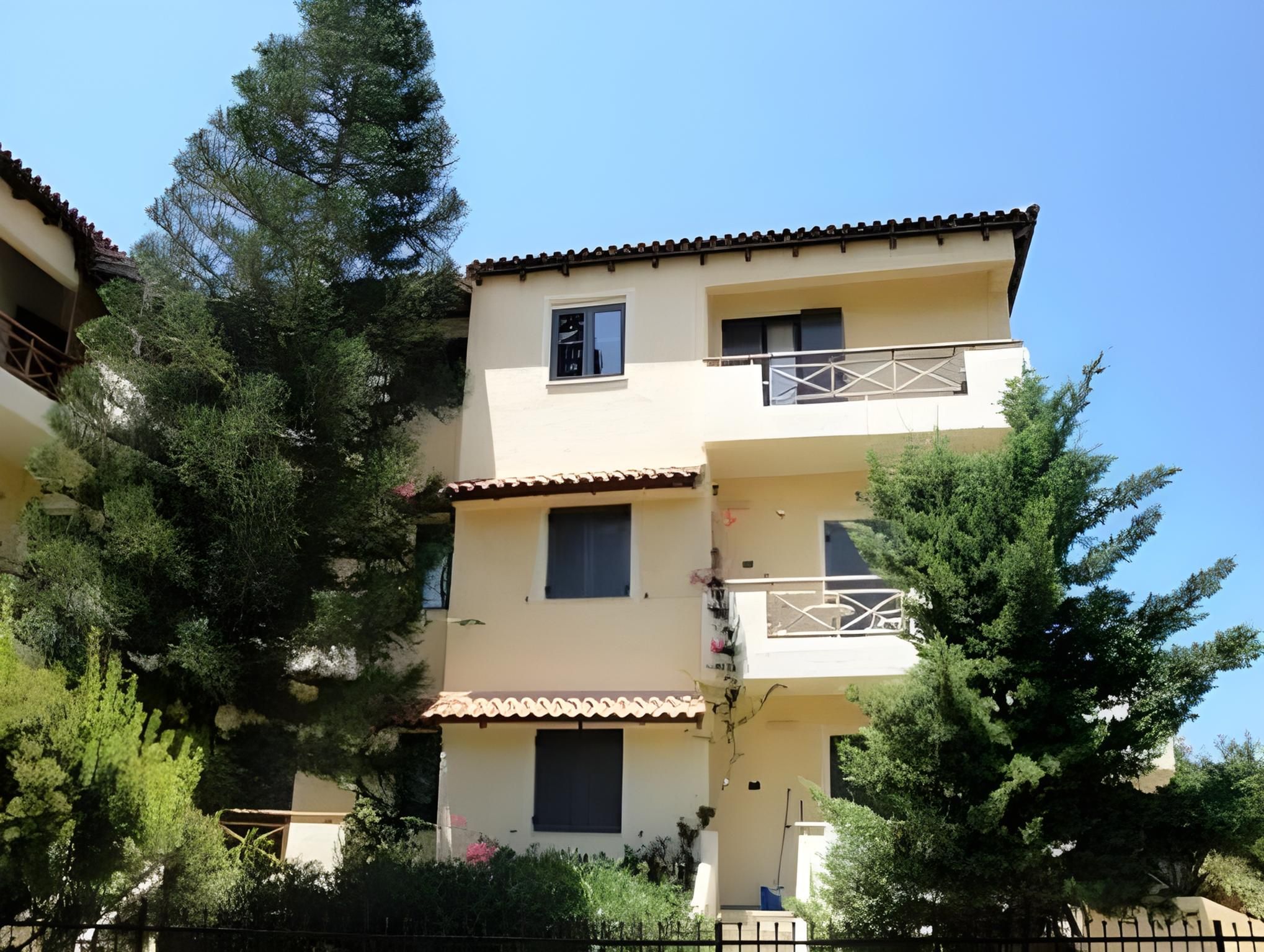 Nancy - Chara Apartments