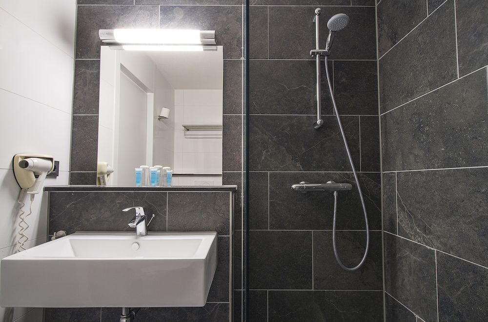 Bastion Hotel Maastricht Centrum Deluxe Double Room 5