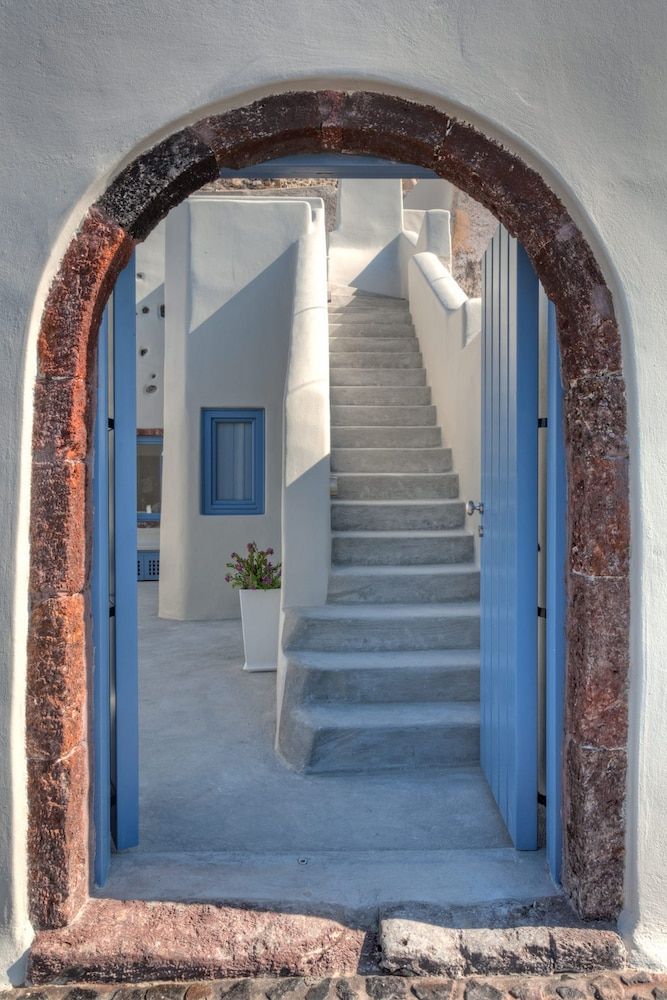 undefined Luna Santorini Suites 5