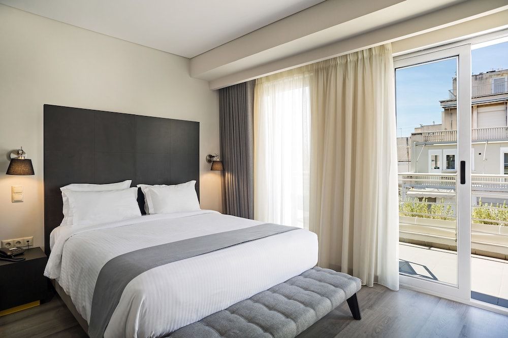 undefined Lozenge Hotel 2