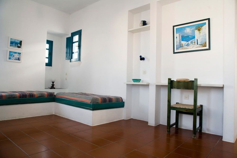 Oia's Sunset Superior Apartment 6