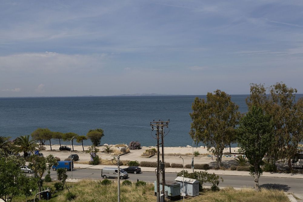 Delfini Hotel Triple Room, Sea View 5