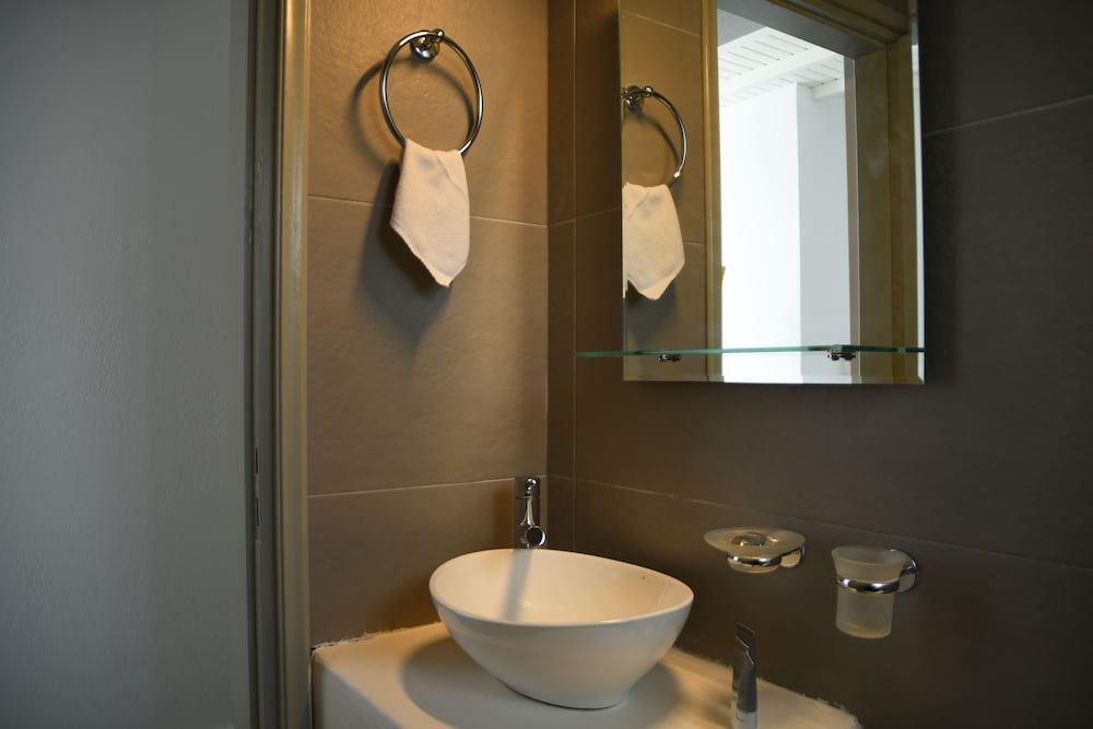 Mykonostimo Luxury Villas & Apartments Superior Apartment, 2 Bedrooms, Pool Access, Annex Building (Thalassa) 7