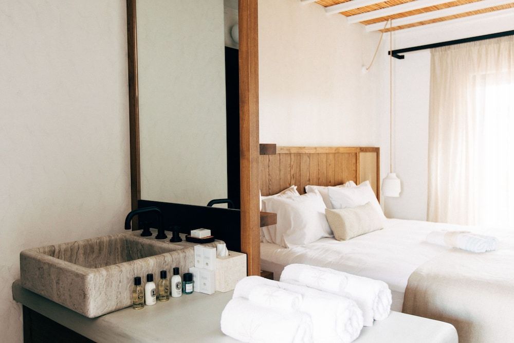 Branco Mykonos Superior Double Room, Sea View 4