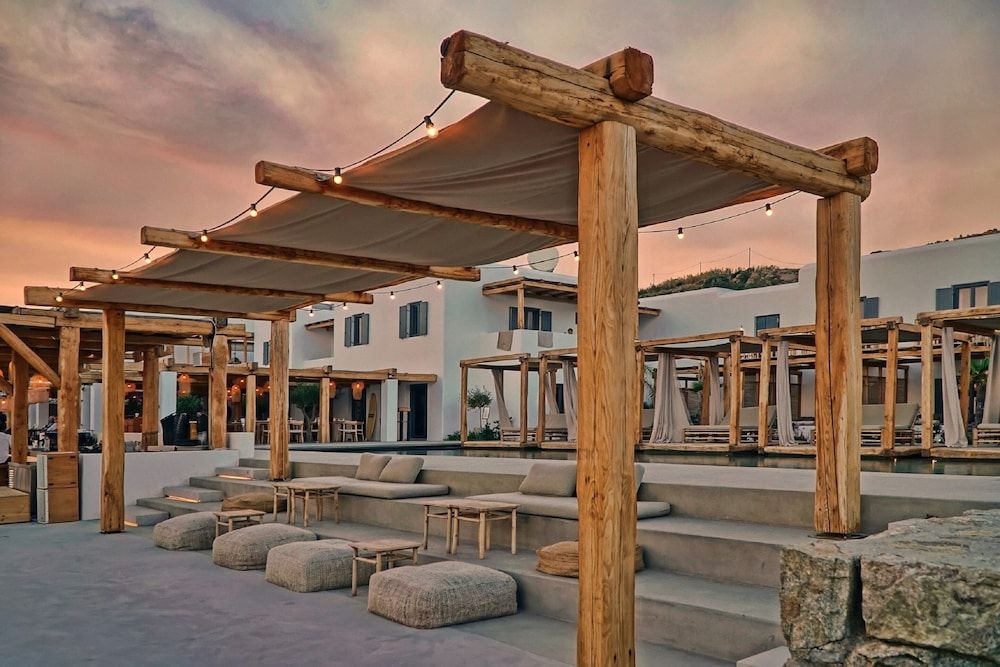 undefined Branco Mykonos 7