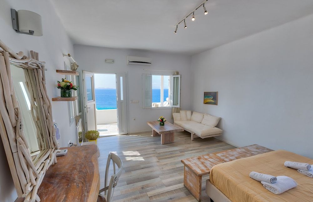 undefined With-inn Mykonos Suites 2