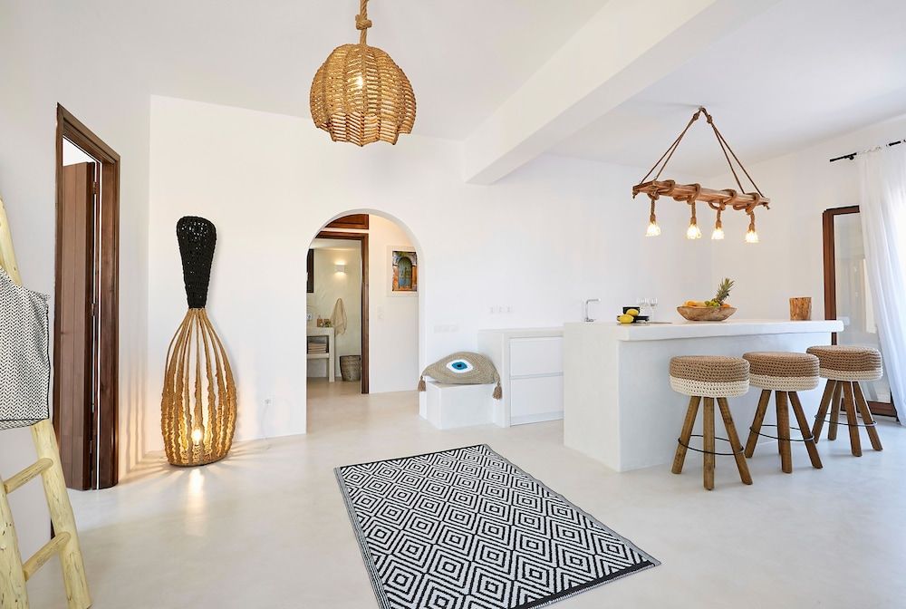 Le Blanc Suite House, 3 Bedrooms 2