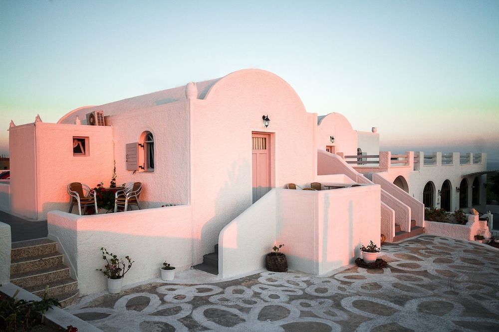 undefined Villa Iliovasilema Santorini 9