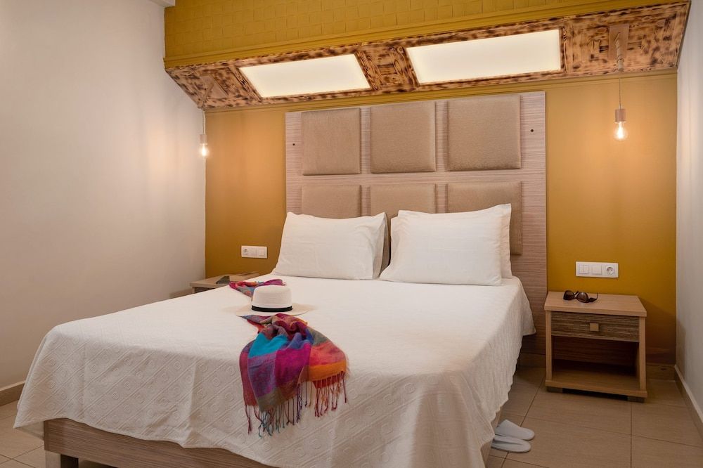 Junior Suite Side Sea view